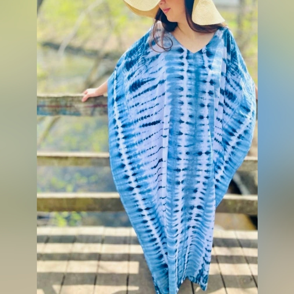 "Blue & White Tie-Dye Cotton Kaftan - Boho Chic, One Size" NWOT